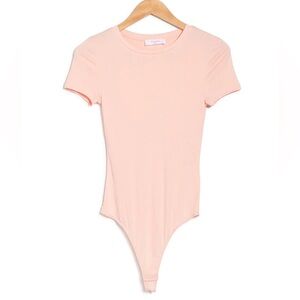 Elodie Womens Crew Neck Bodysuit in Pale Pink XS